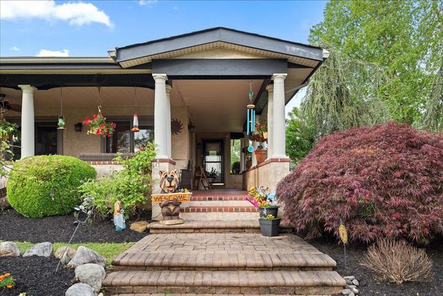 1121 SWAMP RD, Furlong, PA 18925
