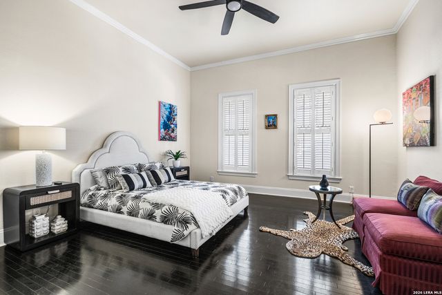 126 daniel, San Antonio, TX 78204