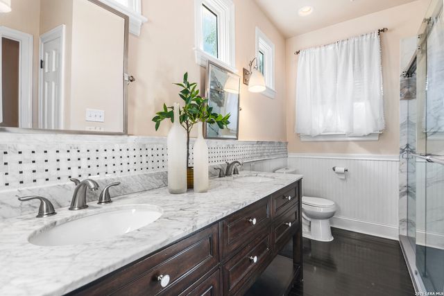 126 daniel, San Antonio, TX 78204