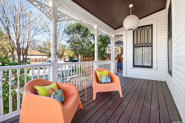 126 daniel, San Antonio, TX 78204