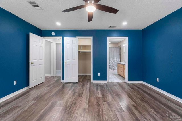 543 Ard Dr, Pensacola, FL 32526