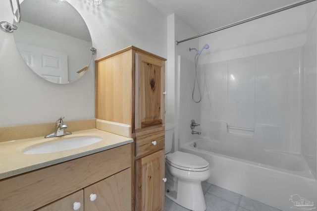 543 Ard Dr, Pensacola, FL 32526