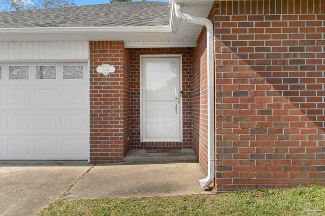 543 Ard Dr, Pensacola, FL 32526