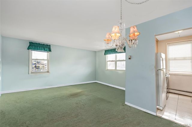 570 Broadway B23, Lynbrook, NY 11563