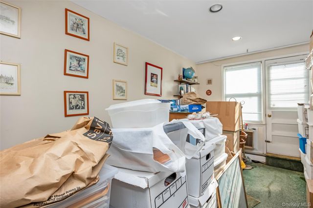 570 Broadway B23, Lynbrook, NY 11563