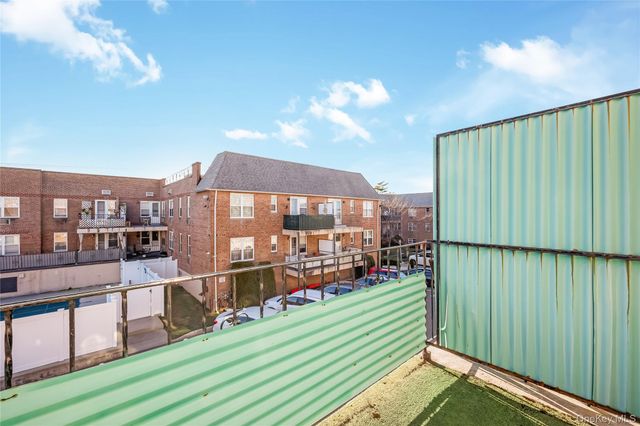 570 Broadway B23, Lynbrook, NY 11563