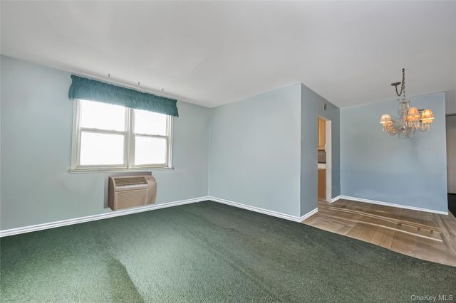 570 Broadway B23, Lynbrook, NY 11563