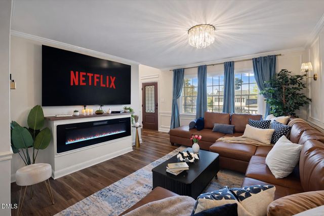 300 Pate Street, Apex, NC 27502