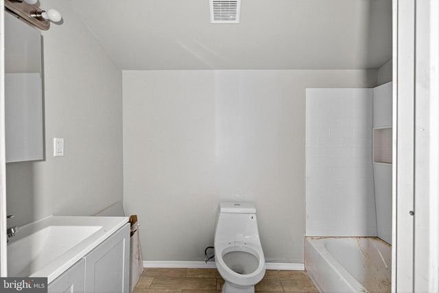 320 WHITE HORSE PIKE, Waterford Works, NJ 08089