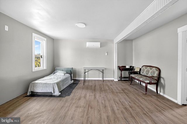 320 WHITE HORSE PIKE, Waterford Works, NJ 08089