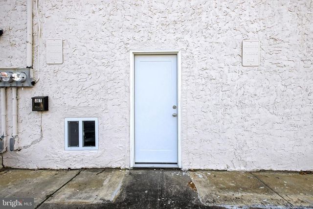 320 WHITE HORSE PIKE, Waterford Works, NJ 08089