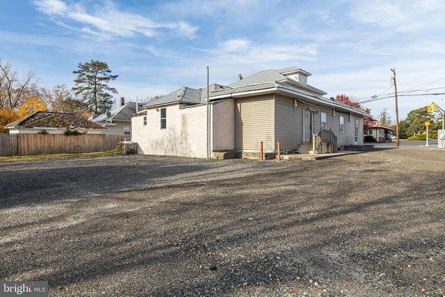 320 WHITE HORSE PIKE, Waterford Works, NJ 08089