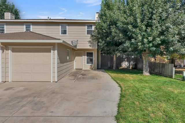 310 Mustang Court D, King City, CA 93930