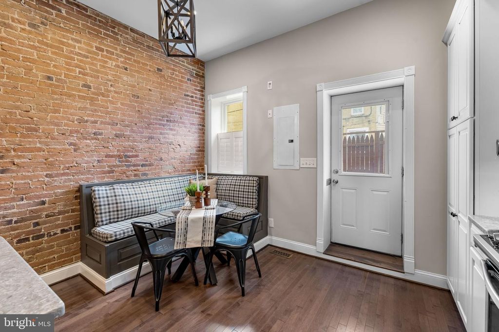 Image 14 of property listing at 1607 LIGHT ST, Baltimore, MD 21230