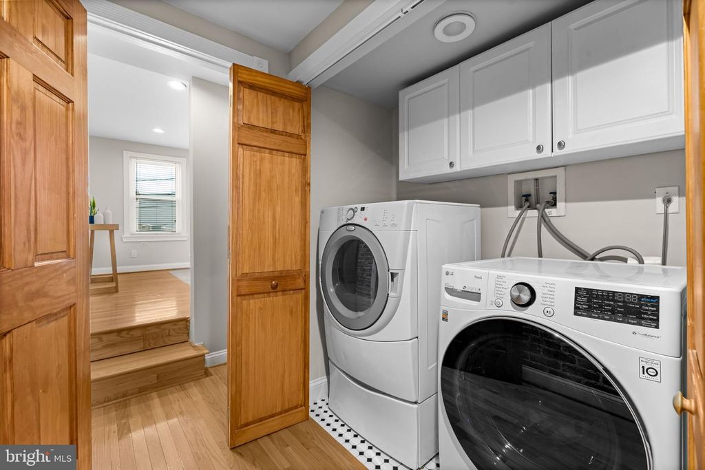 Image 23 of property listing at 1607 LIGHT ST, Baltimore, MD 21230
