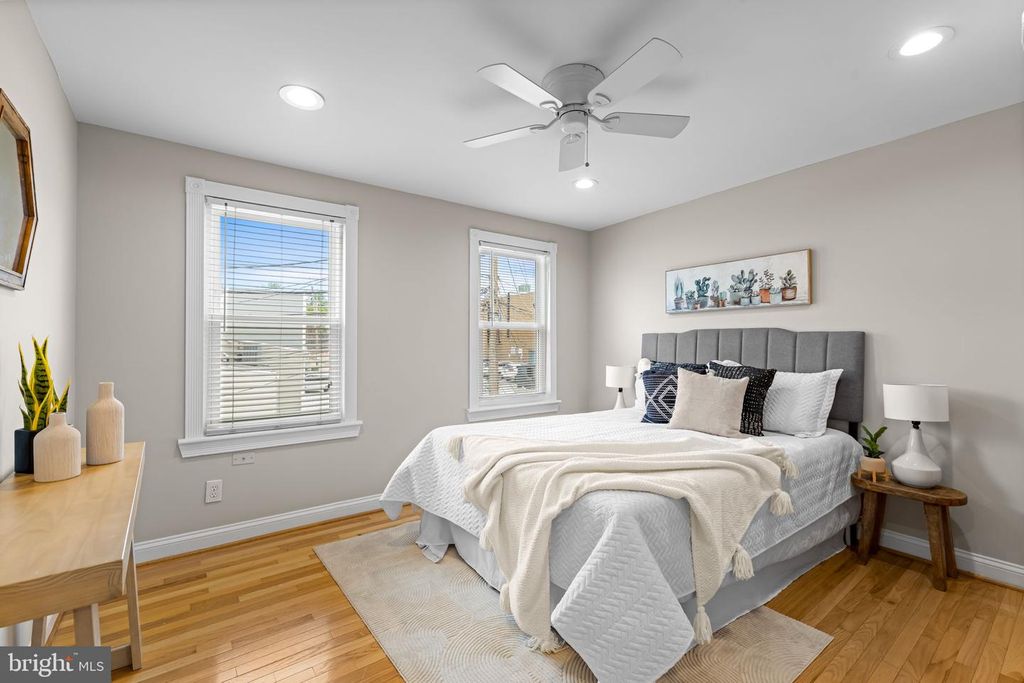 Image 24 of property listing at 1607 LIGHT ST, Baltimore, MD 21230