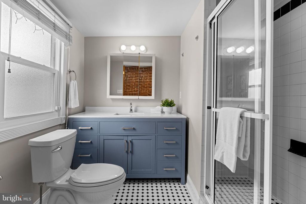 Image 32 of property listing at 1607 LIGHT ST, Baltimore, MD 21230