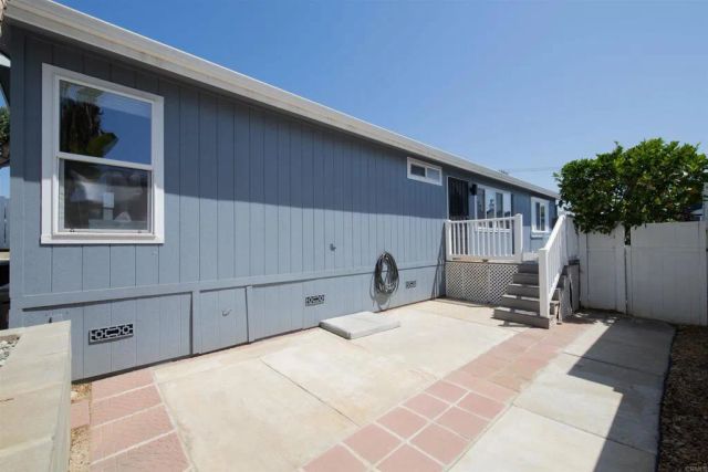 6503 Friendly, Carlsbad, CA 92011