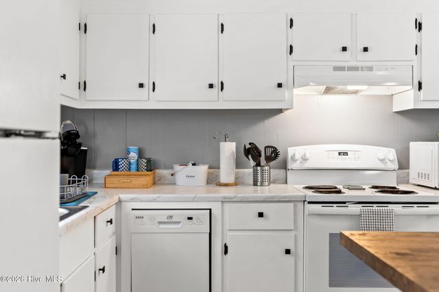6333 Partridge Road SW, Ocean Isle Beach, NC 28469