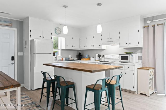 6333 Partridge Road SW, Ocean Isle Beach, NC 28469