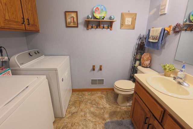 N71W23721 Good Hope ROAD, Sussex, WI 53089
