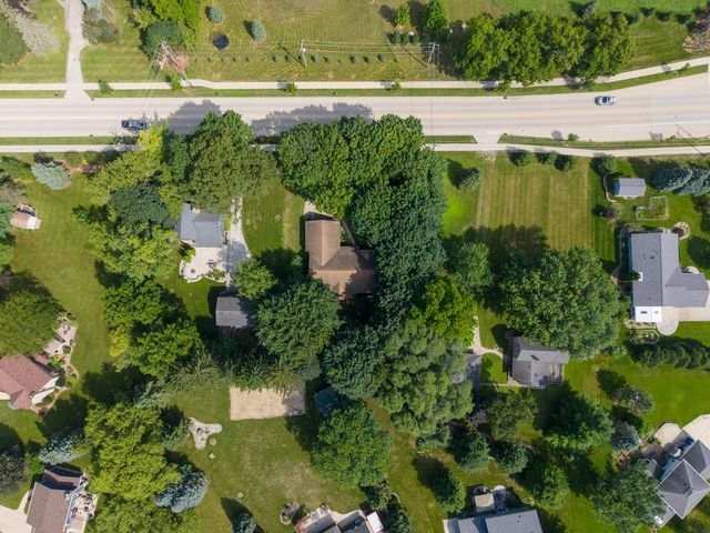 N71W23721 Good Hope ROAD, Sussex, WI 53089