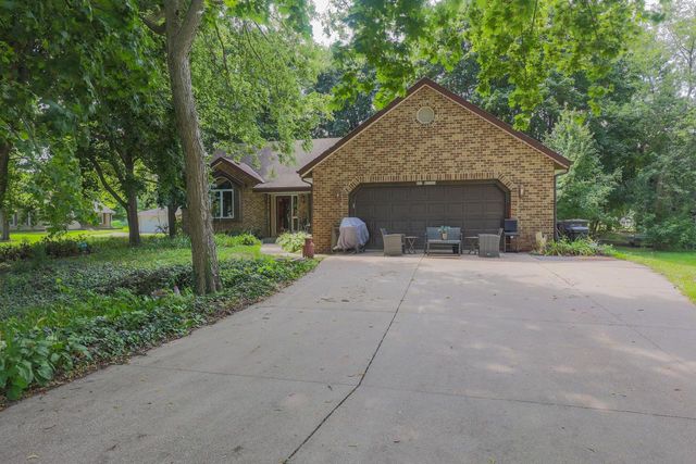 N71W23721 Good Hope ROAD, Sussex, WI 53089