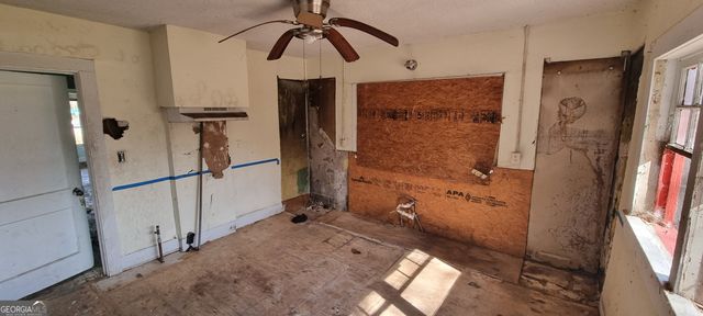 19 Landers Street, Newnan, GA 30263