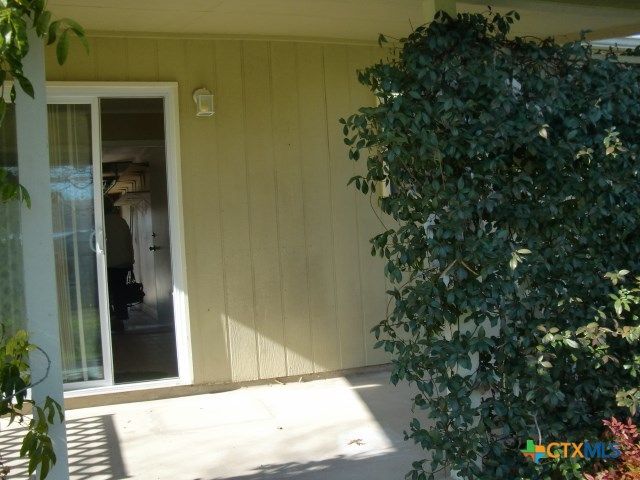 19 Sunflower Circle, New Braunfels, TX 78130