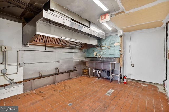1701 6TH ST NW, Washington, DC 20001