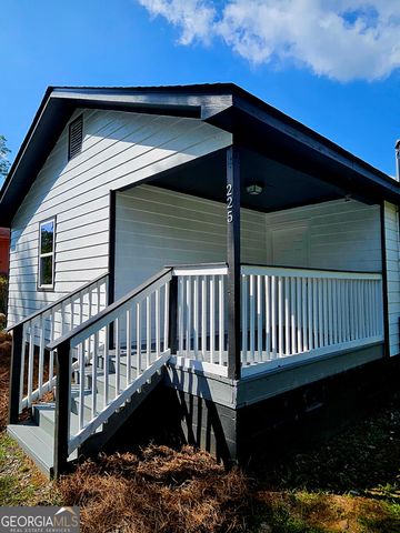 225 W Tinsley Street, Griffin, GA 30223