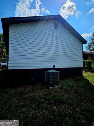 225 W Tinsley Street, Griffin, GA 30223