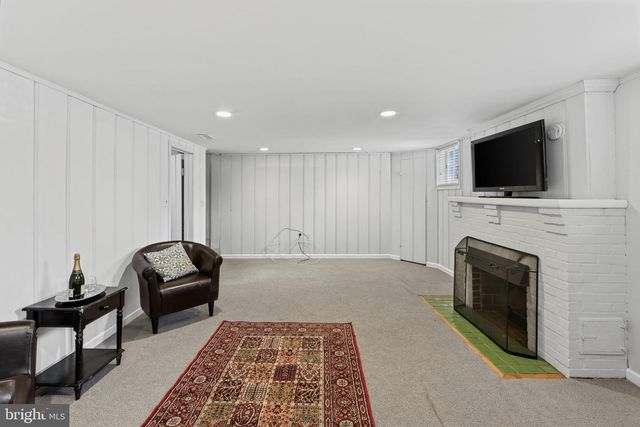 86 DUNKIRK RD, Baltimore, MD 21212