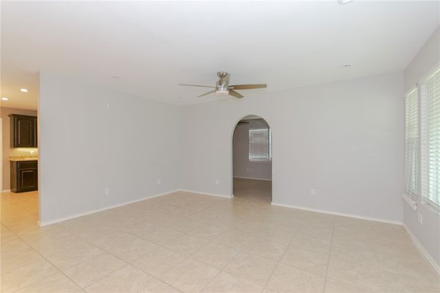 712 E Hill Ave, Alice, TX 78332