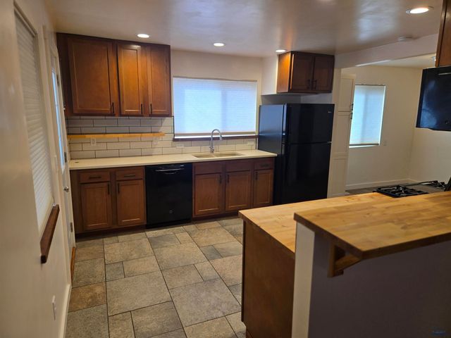 725 ALLEN, Rapid City, SD 57701