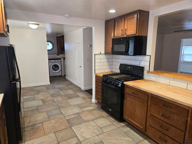 725 ALLEN, Rapid City, SD 57701