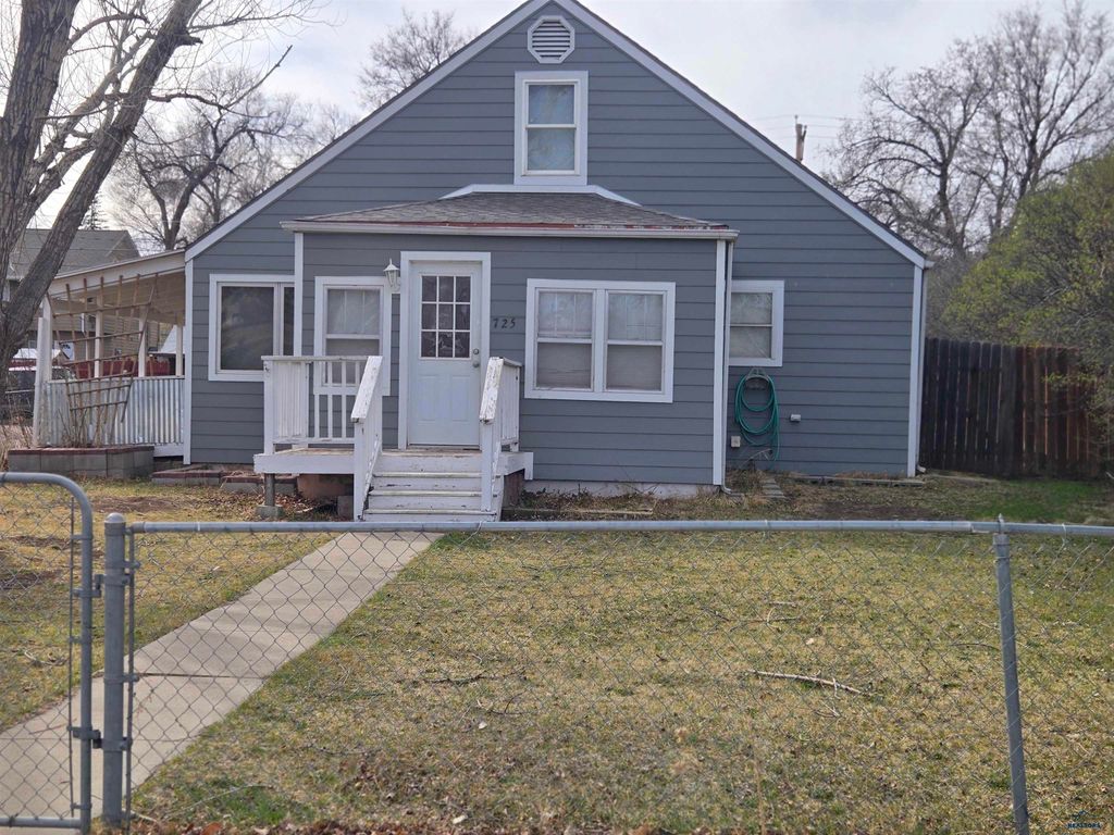 725 ALLEN, Rapid City, SD 57701