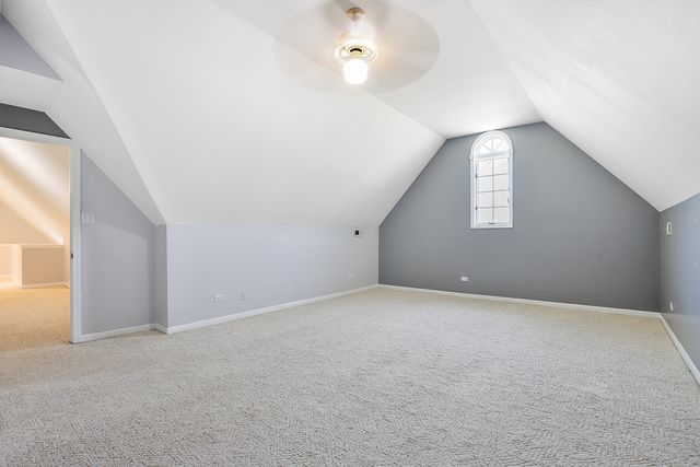 2200 E Gaisor Court, Crete, IL 60417