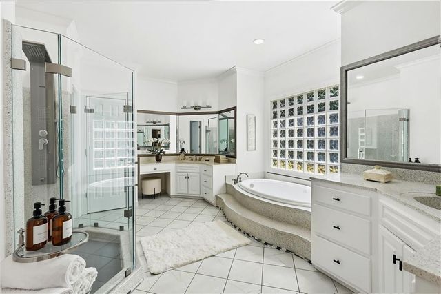 9170 Nesbit Lakes Drive, Alpharetta, GA 30022