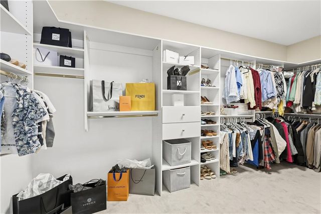 9170 Nesbit Lakes Drive, Alpharetta, GA 30022