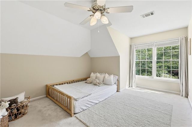 9170 Nesbit Lakes Drive, Alpharetta, GA 30022