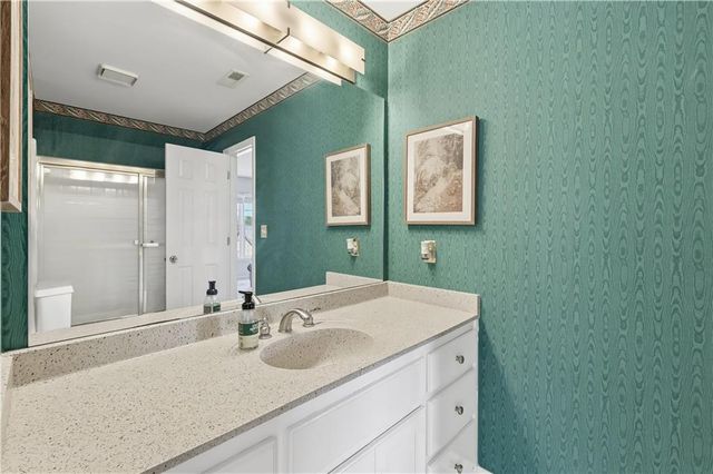 9170 Nesbit Lakes Drive, Alpharetta, GA 30022