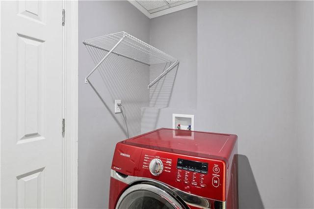 9170 Nesbit Lakes Drive, Alpharetta, GA 30022