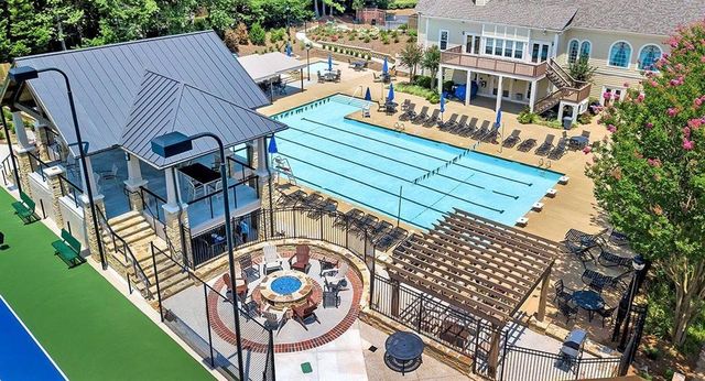 9170 Nesbit Lakes Drive, Alpharetta, GA 30022