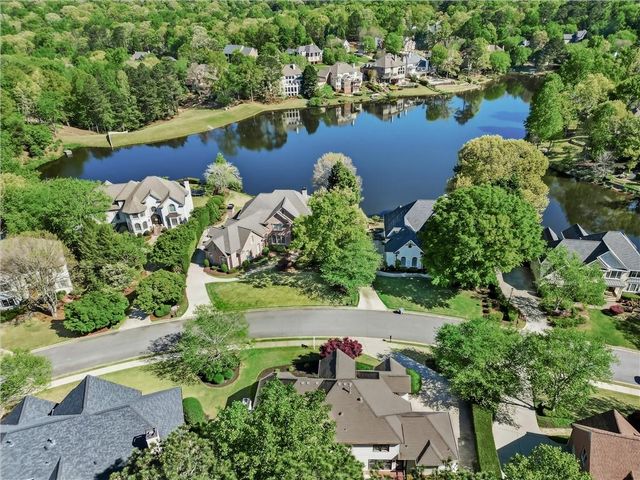 9170 Nesbit Lakes Drive, Alpharetta, GA 30022