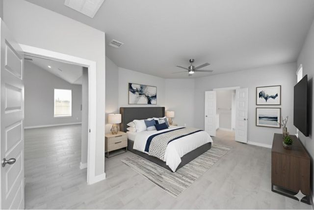 2107 Della Lakes Court, Fresno, TX 77545