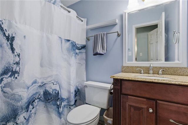 205 Judith CIR, Yorktown, VA 23693