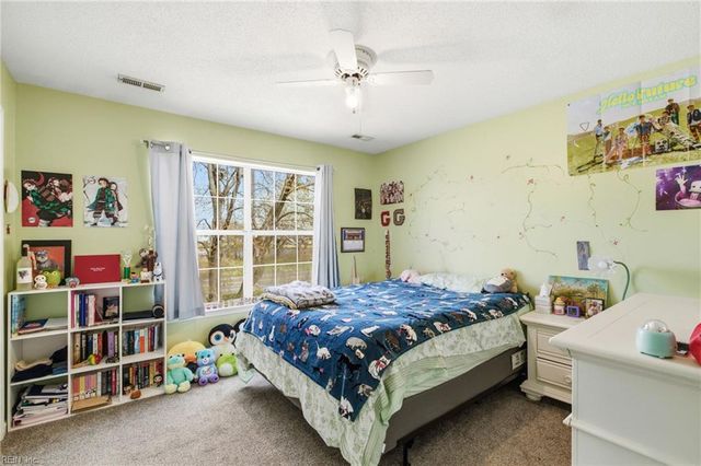 205 Judith CIR, Yorktown, VA 23693