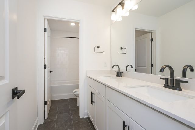 137 West Cassa Way, Mount Juliet, TN 37122