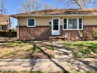 9403 Warwick AVE, Norfolk, VA 23503